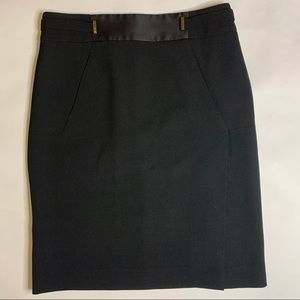 Gucci Pencil Skirt with Slit Style
